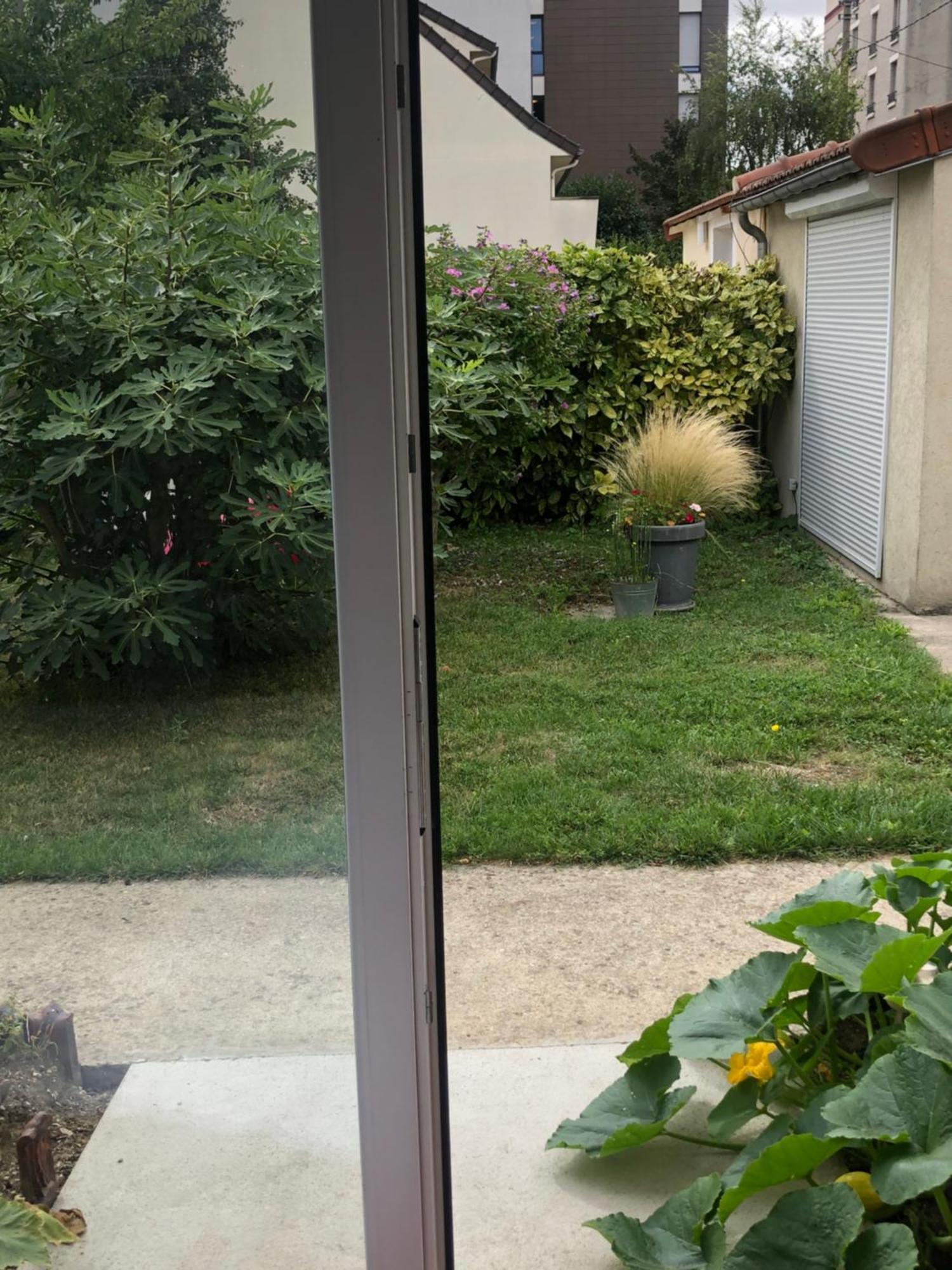 Une Chambre A Neuilly Guest House Kültér fotó